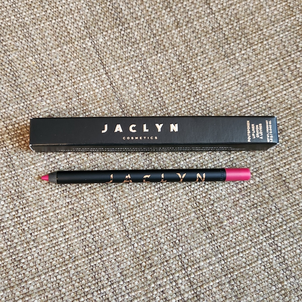 NWT Jaclyn Cosmetics Poutspoken Lip Liner - I'm In It